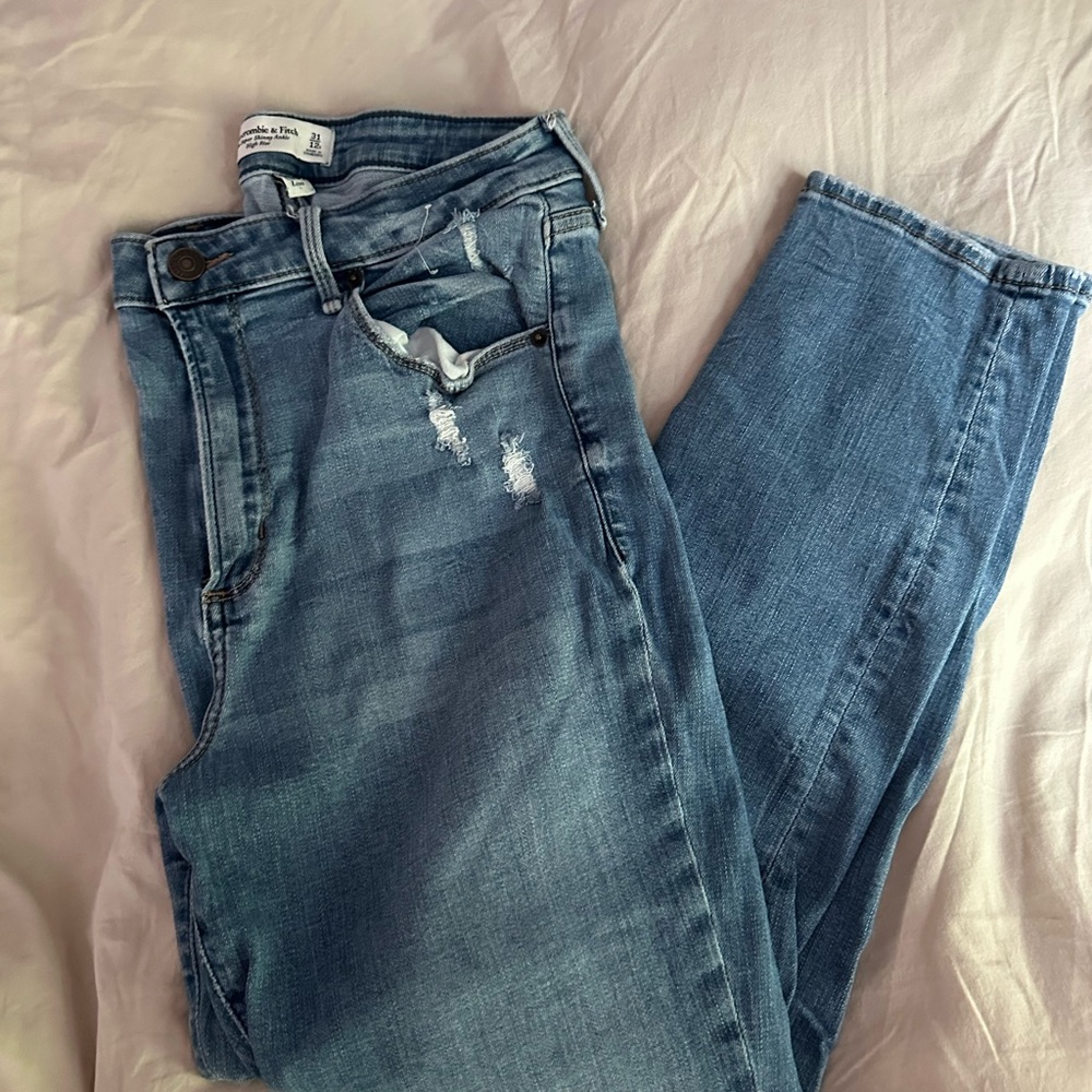 Abercrombie curve love jeans
